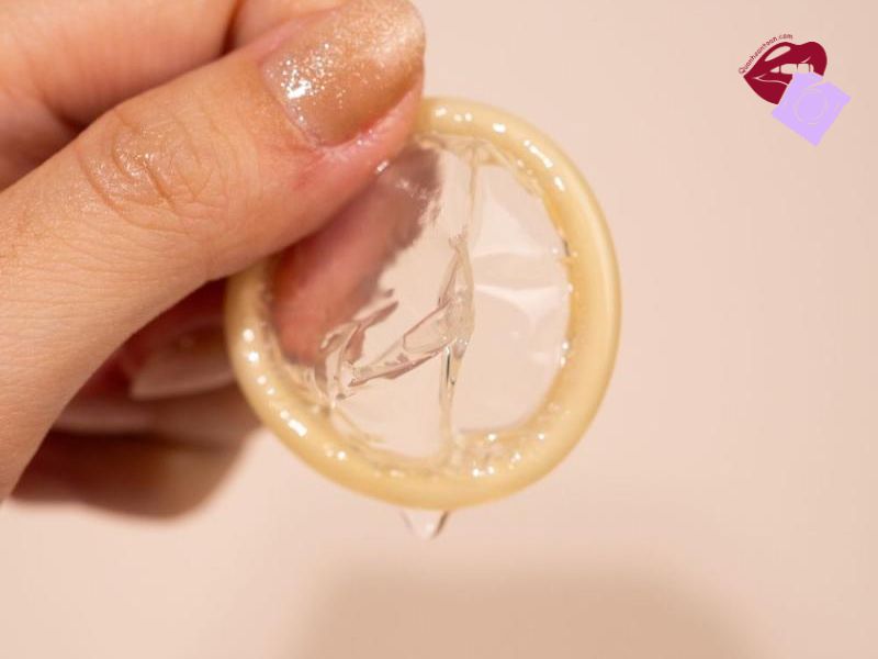 Dị ứng bao cao su là biểu hiện gì?
