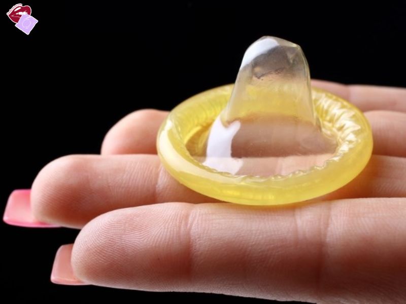 Tránh để bao cao su tiếp xúc với ánh nắng trực tiếp