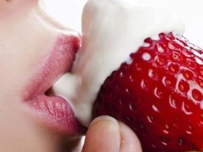 Nuốt Tinh Trùng Có Thai Không